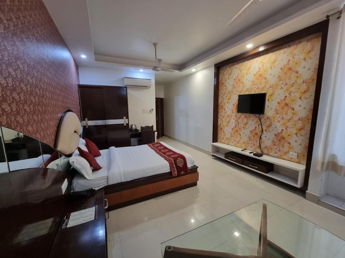 Hotel Vitthal International, Prayagraj Allāhābād Junction Exterior foto